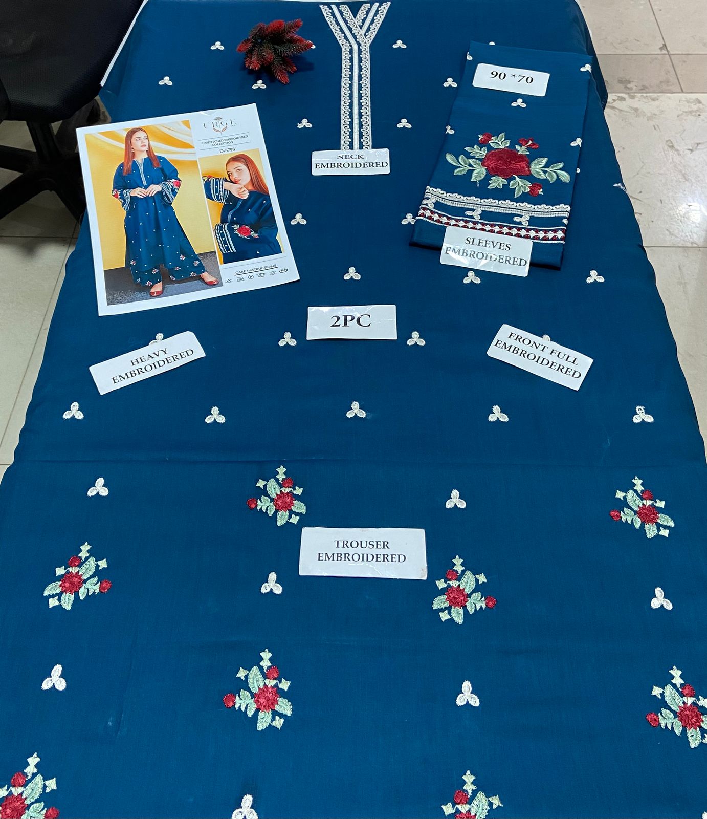 URGE Lawn Embroidered 2 pcs