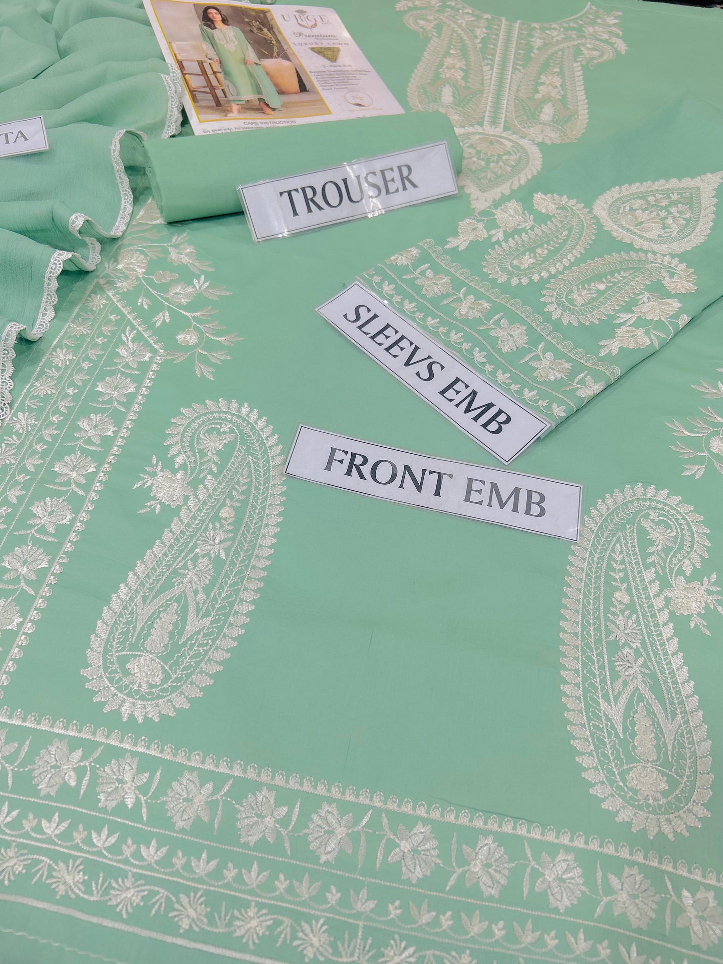 URGE Lawn embroidered 3 pcs