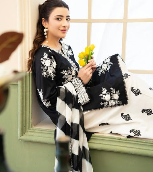 NOOREH Lawn Embroidered 3 pcs