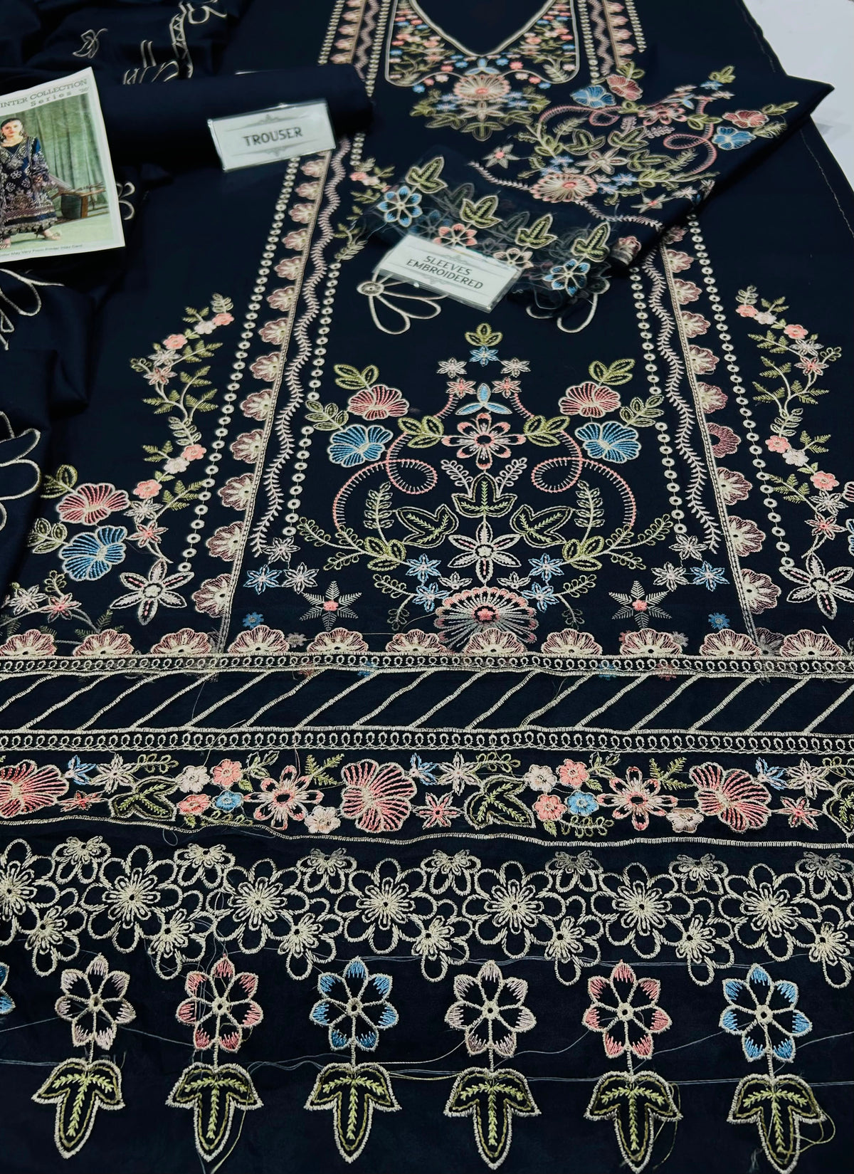MAHNUR DHANAK EMBROIDERED 3PCS
