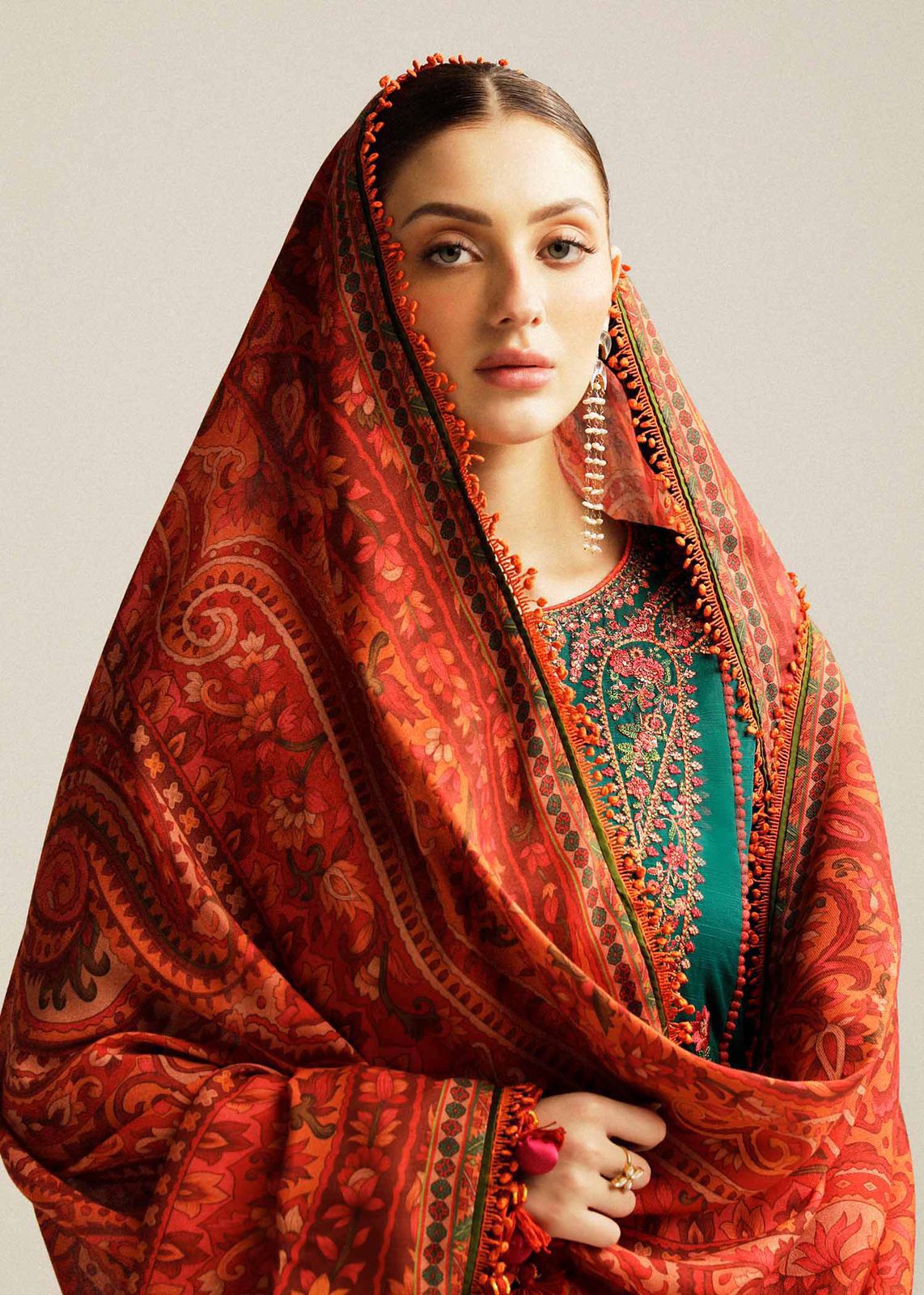 Hussain Rehar Dhanak Embroidered 3 PCS