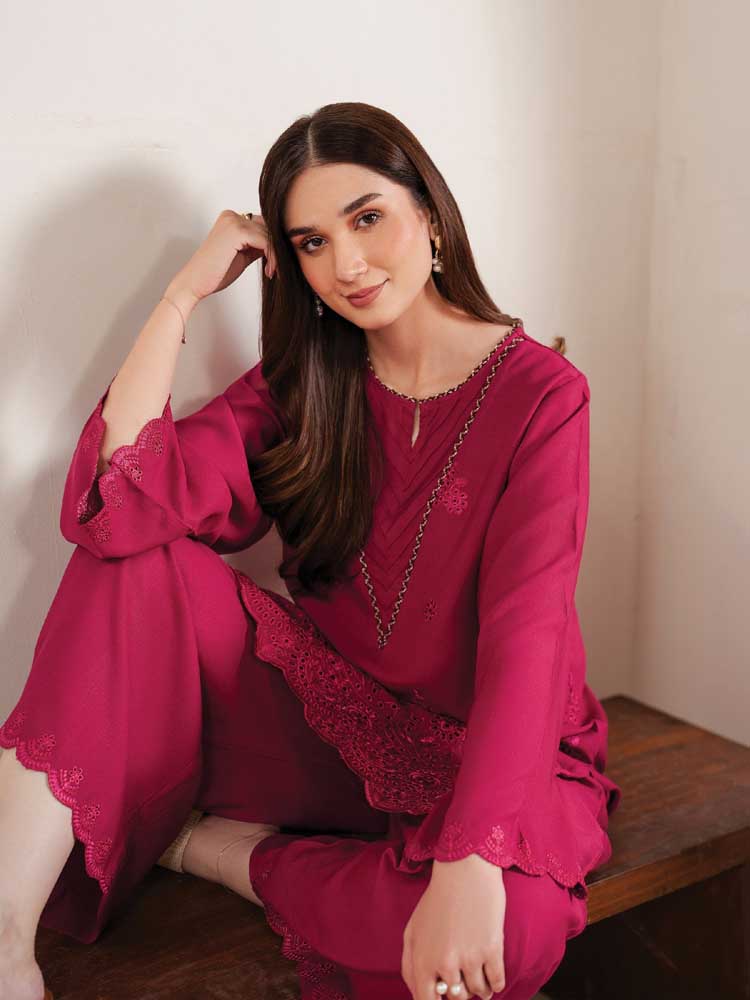 Jazmin Pink Dhanak Embroidered 3 pcs
