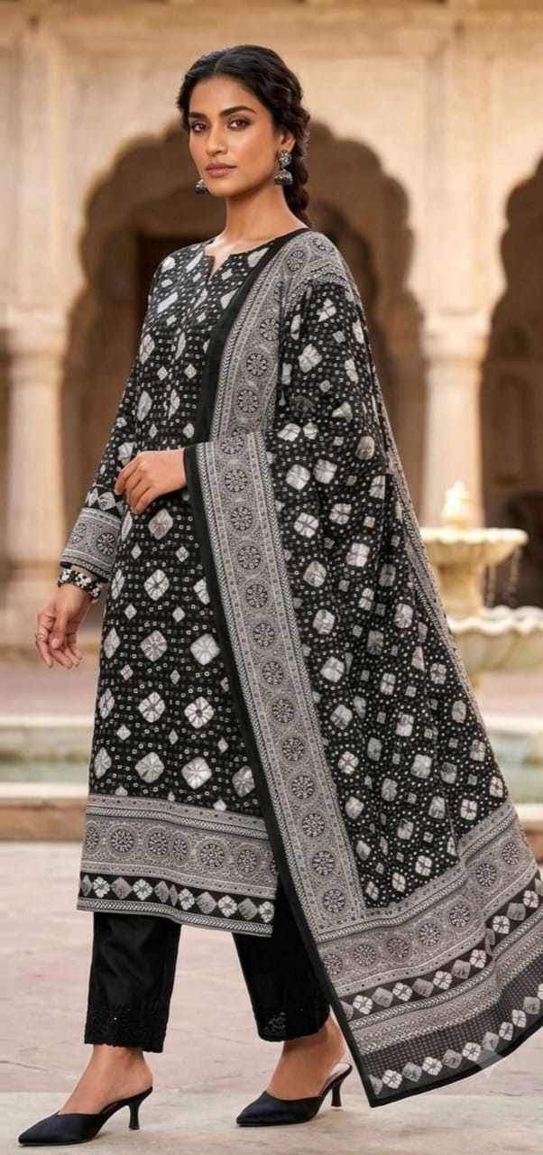 BLACK LAWN PRINTS