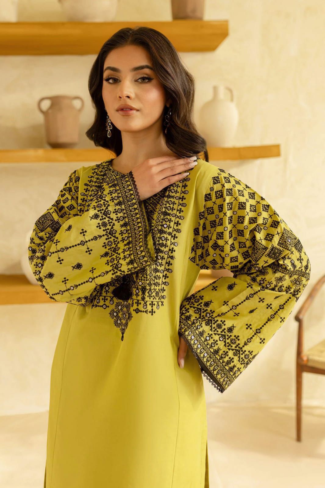 AISLING EMBROIDERED 2 PCS