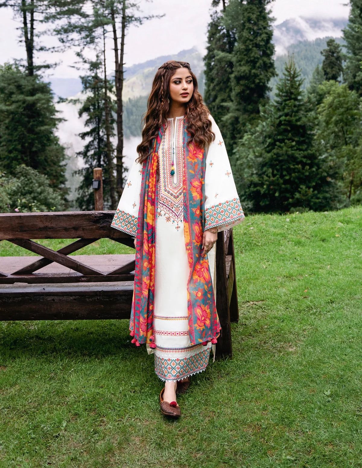 SAPPHIRE DHANAK EMBROIDERED 3 PCS