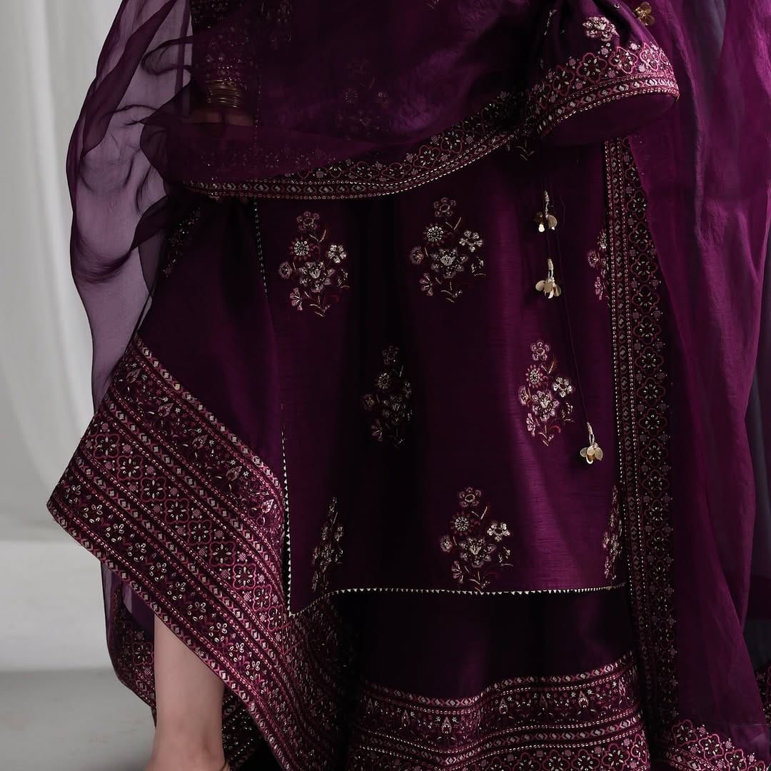 BATIK Lawn Embroidered 3 pcs