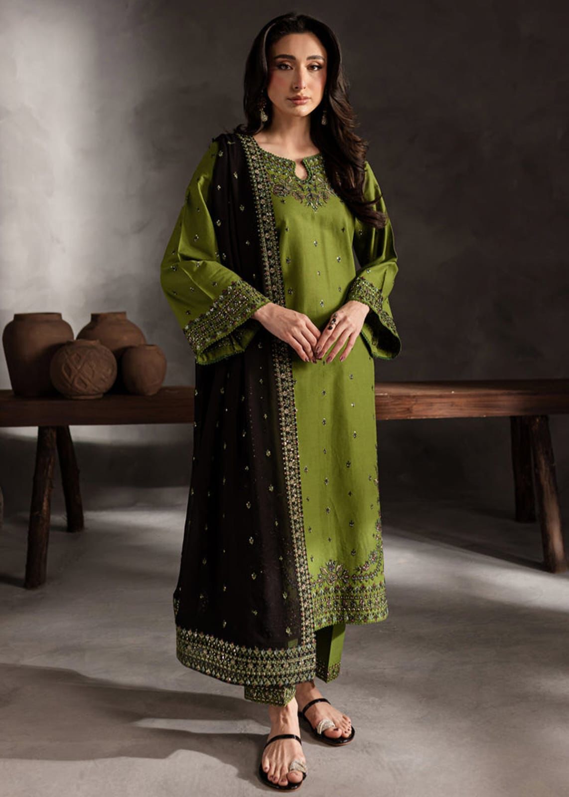 Elegent Lawn Embroidered 3 pcs
