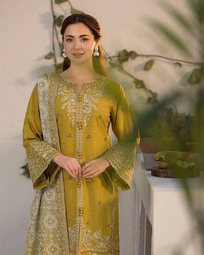 Qalamkar Lawn Embroidered 3pcs
