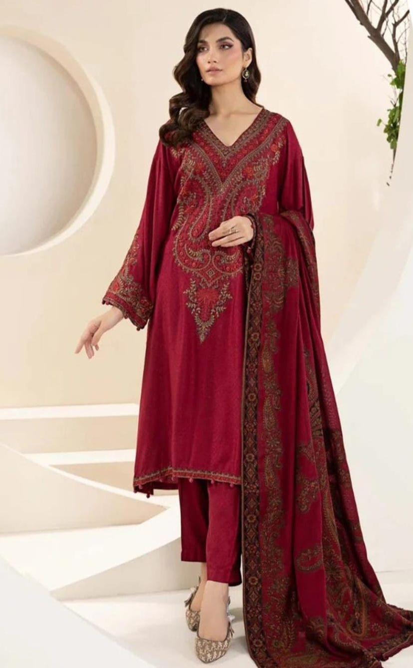 MARIA B Lawn Embroidered 3 pcs