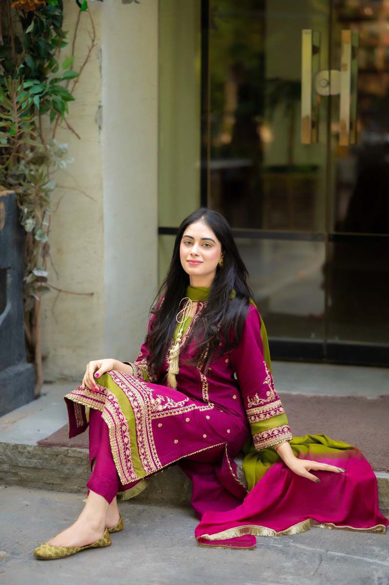 Komal Lawn Embroidered 3 pcs