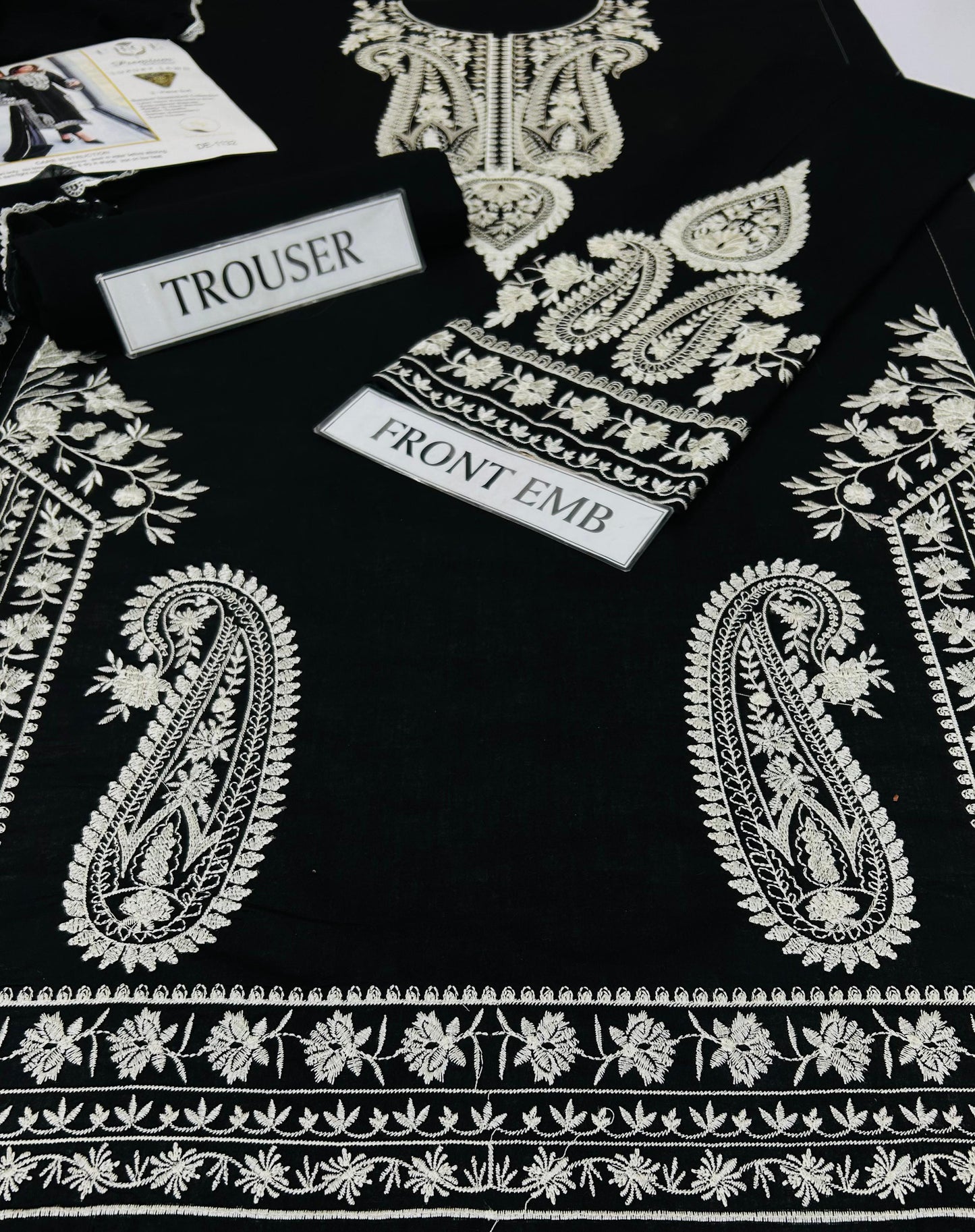 URGE Lawn Embroidered 3 pcs