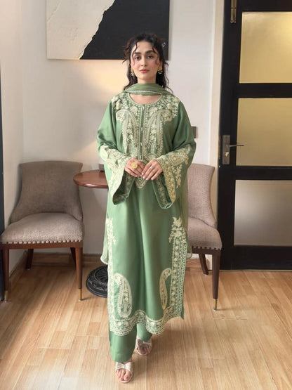 URGE Lawn embroidered 3 pcs