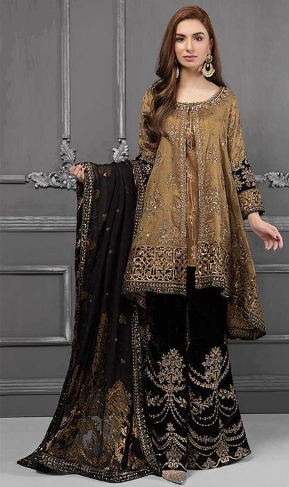 Maria B lawn Embroidered 3 pcs