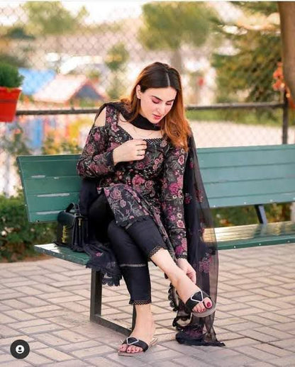 Bareeze Lawn Embroidered 3 pcs