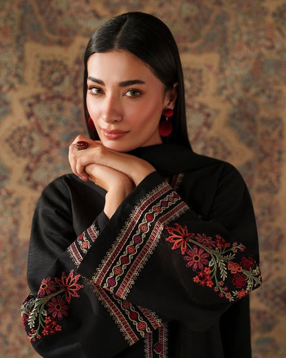BAROQUE Lawn Embroidered 3 pcs
