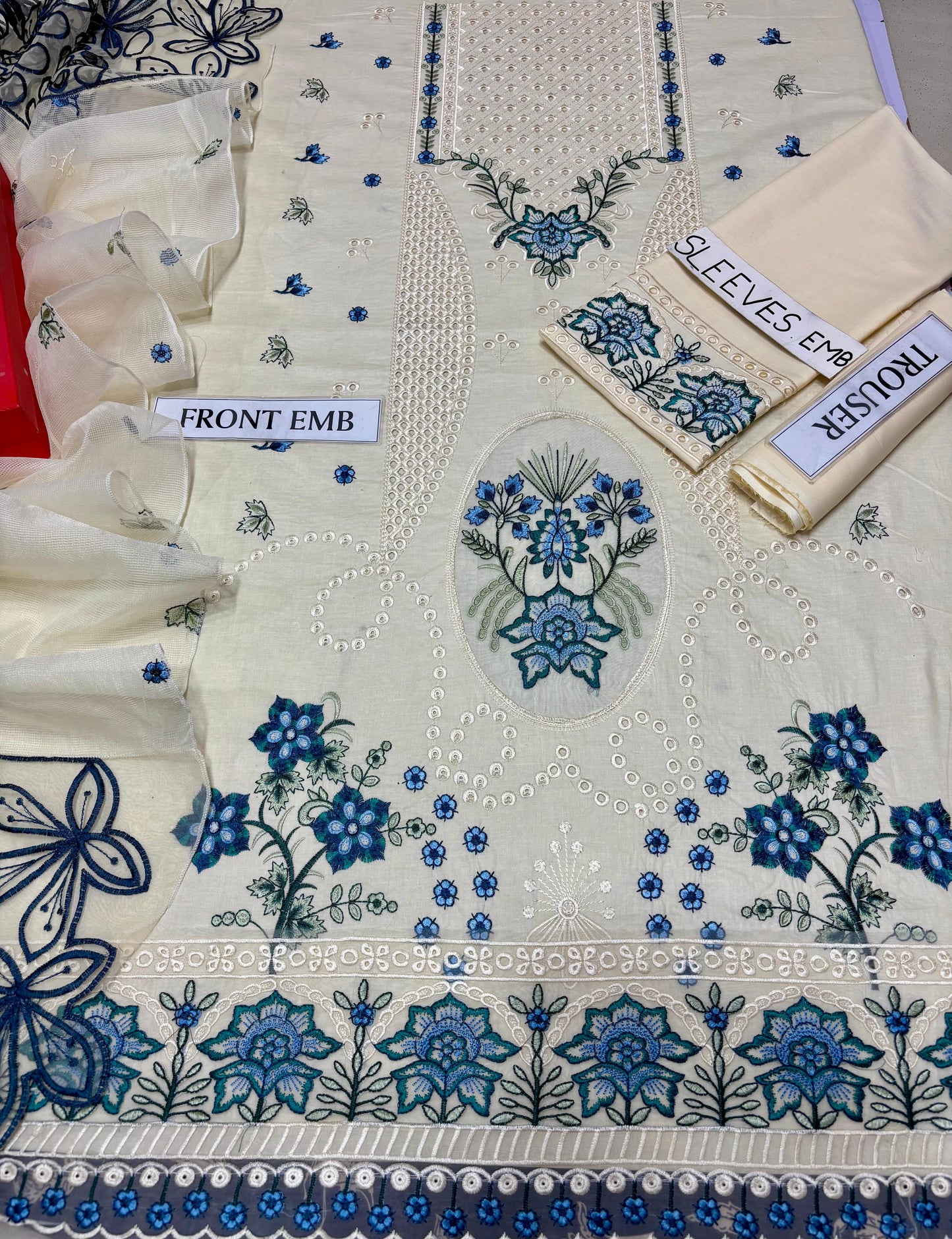 JAZMIN LAWN EMBROIDERED 3 PCS