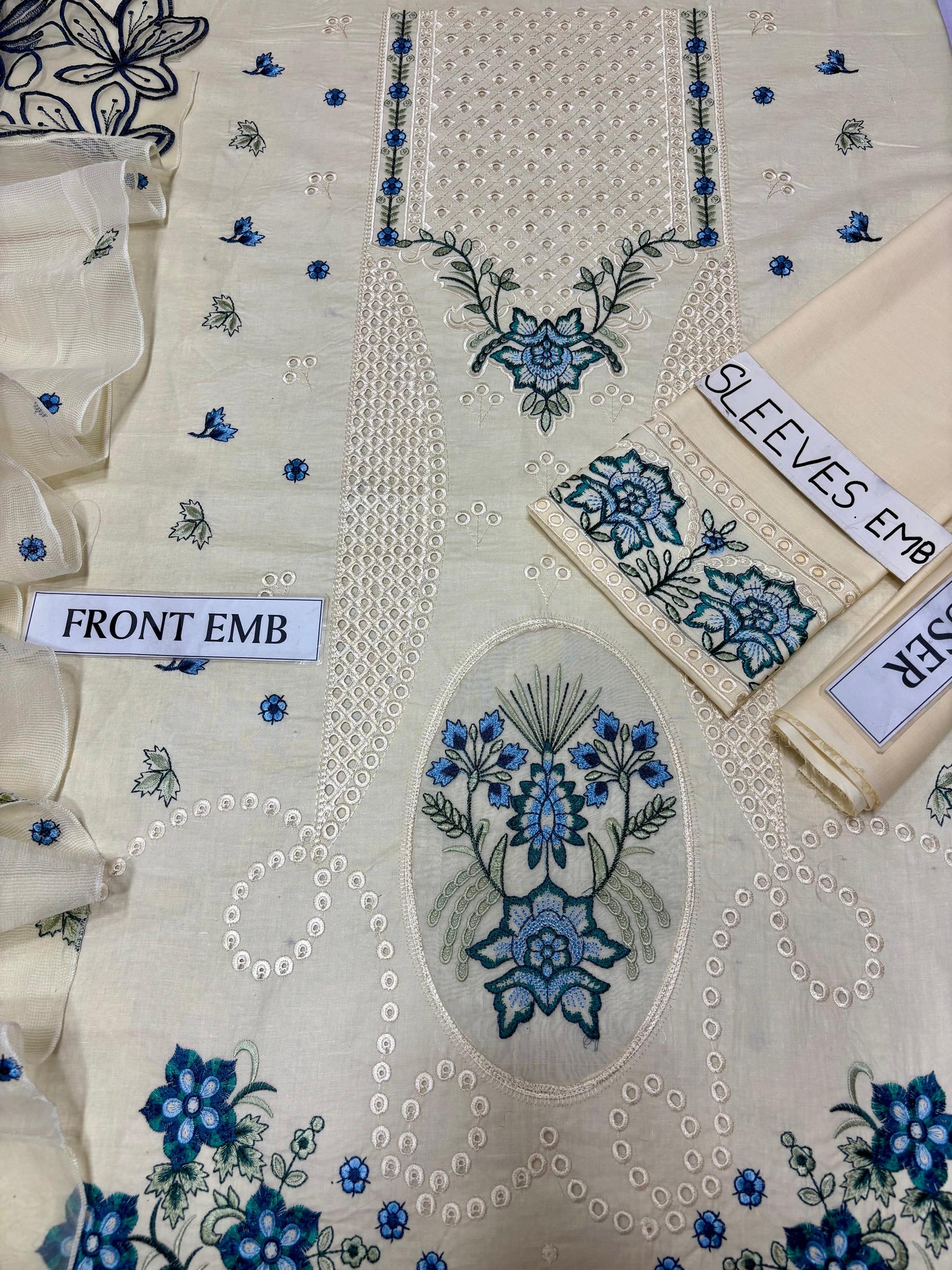 JAZMIN LAWN EMBROIDERED 3 PCS