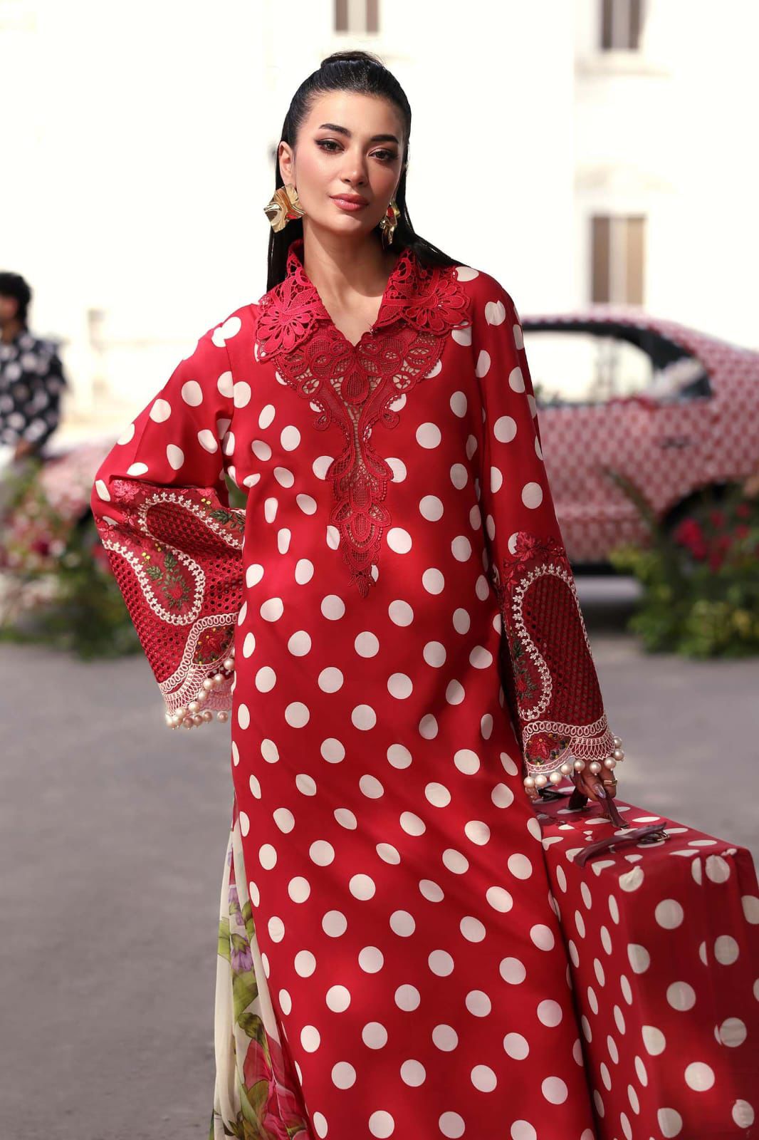 Noor By Saadia Lawn Embroidered 3 pcs