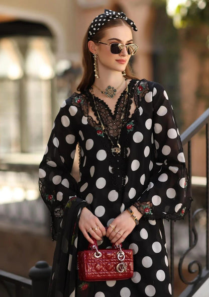 Noor By Saadia Lawn embroidered 3 pcs