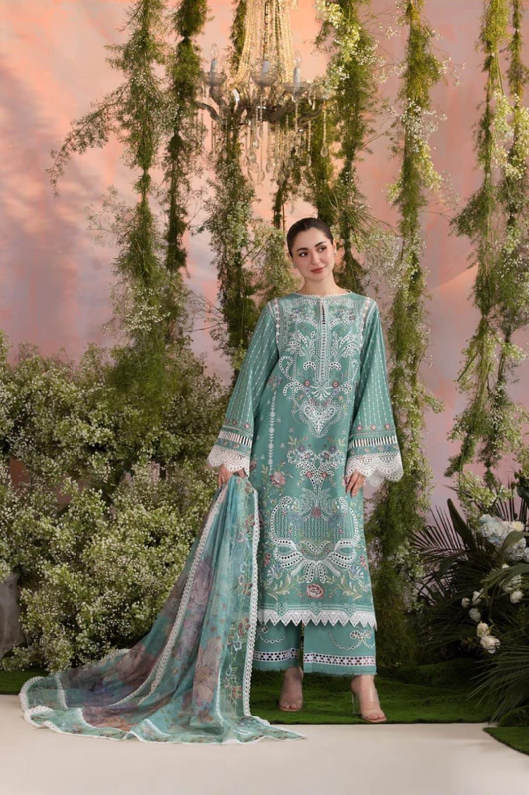 Sobia Nazir Lawn Embroidered 3 pcs