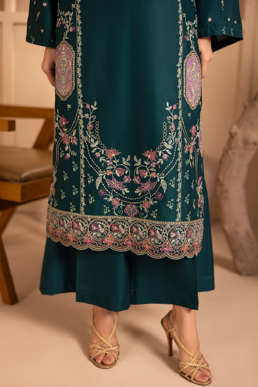 BATIK DHANAK EMBROIDERED 3PCS