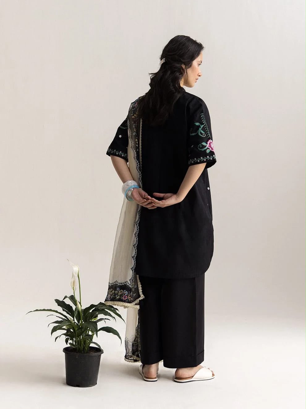 ZARA SHAH JAHAN DHANAK  EMBROIDERED 3PCS