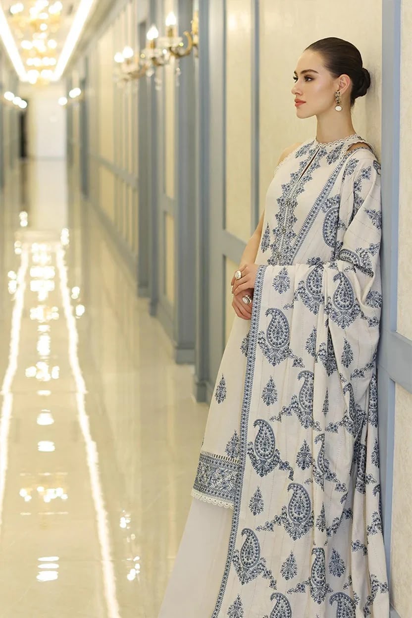 BAREEZE  DHANAK EMBROIDERED 3PCS