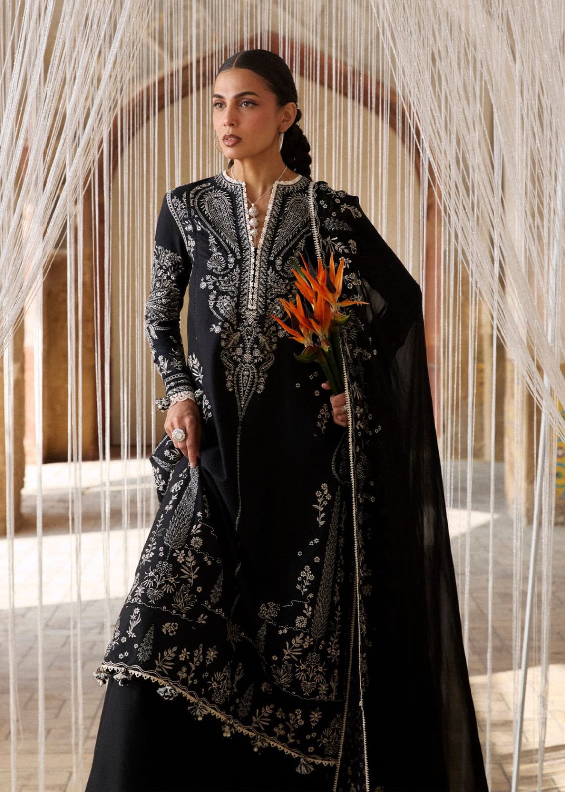 HUSSAIN REHAR  DHANAK  EMBROIDERED 3 PCS