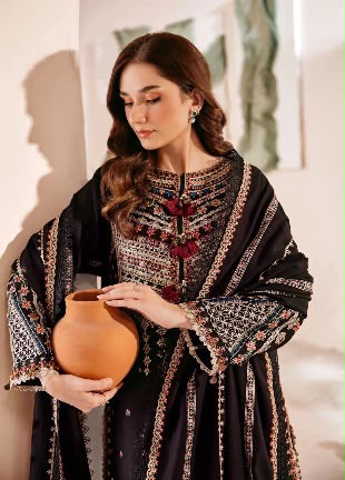 FLORENT DHANAK 3-PIECE EMBROIDERED SUIT DZ