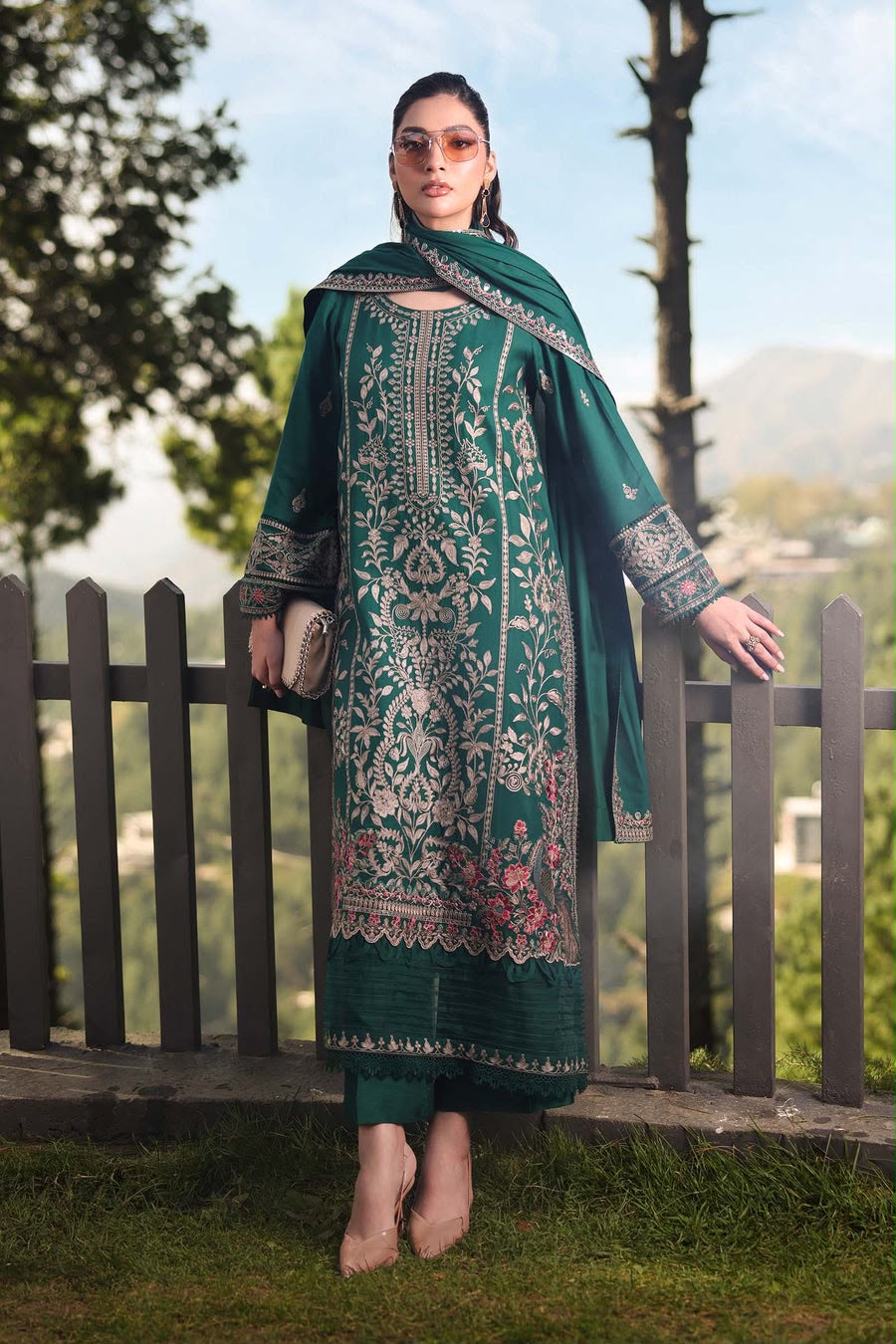 MARIA B DHANAK EMBOEIDERED 3PCS