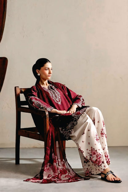 IZNIK  LUXURY SILK EMBROIDERED 3 Pcs