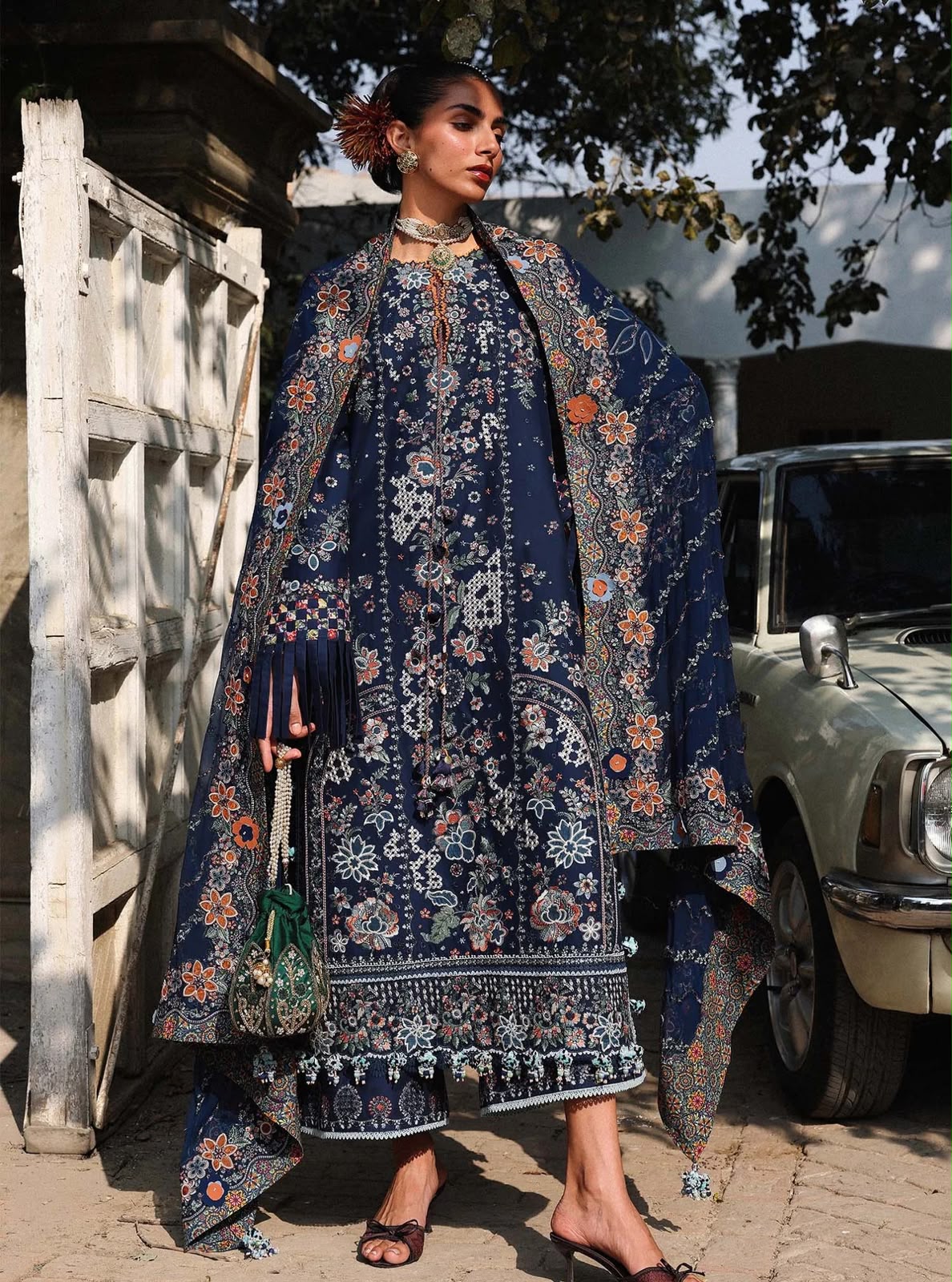 HUSSAIN REHAR  DHANAK  EMBROIDERED 3 PCS