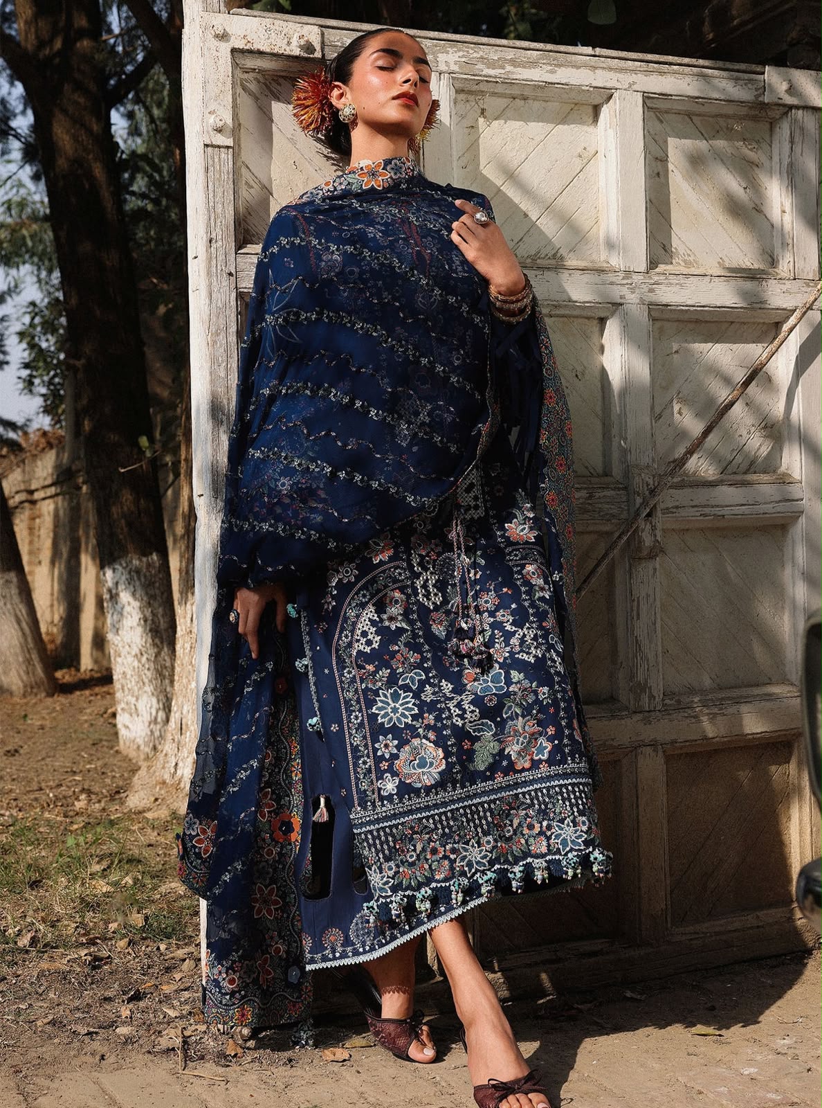 HUSSAIN REHAR  DHANAK  EMBROIDERED 3 PCS