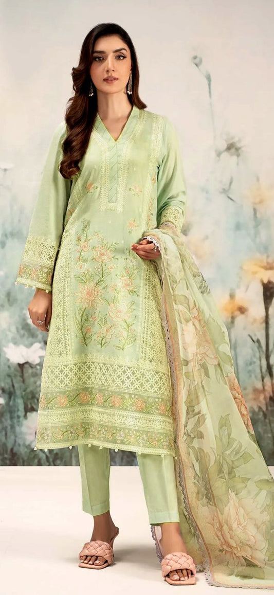 Maria B Lawn Embroidered 3 pcs