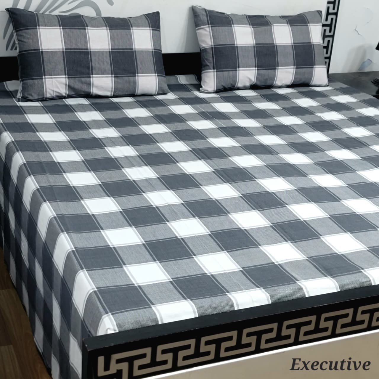 MAHROSH Export Quality Bedsheet - Design 111